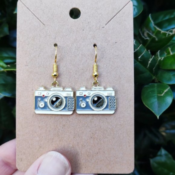 Retro Camera Earrings - Picture 1 of 7